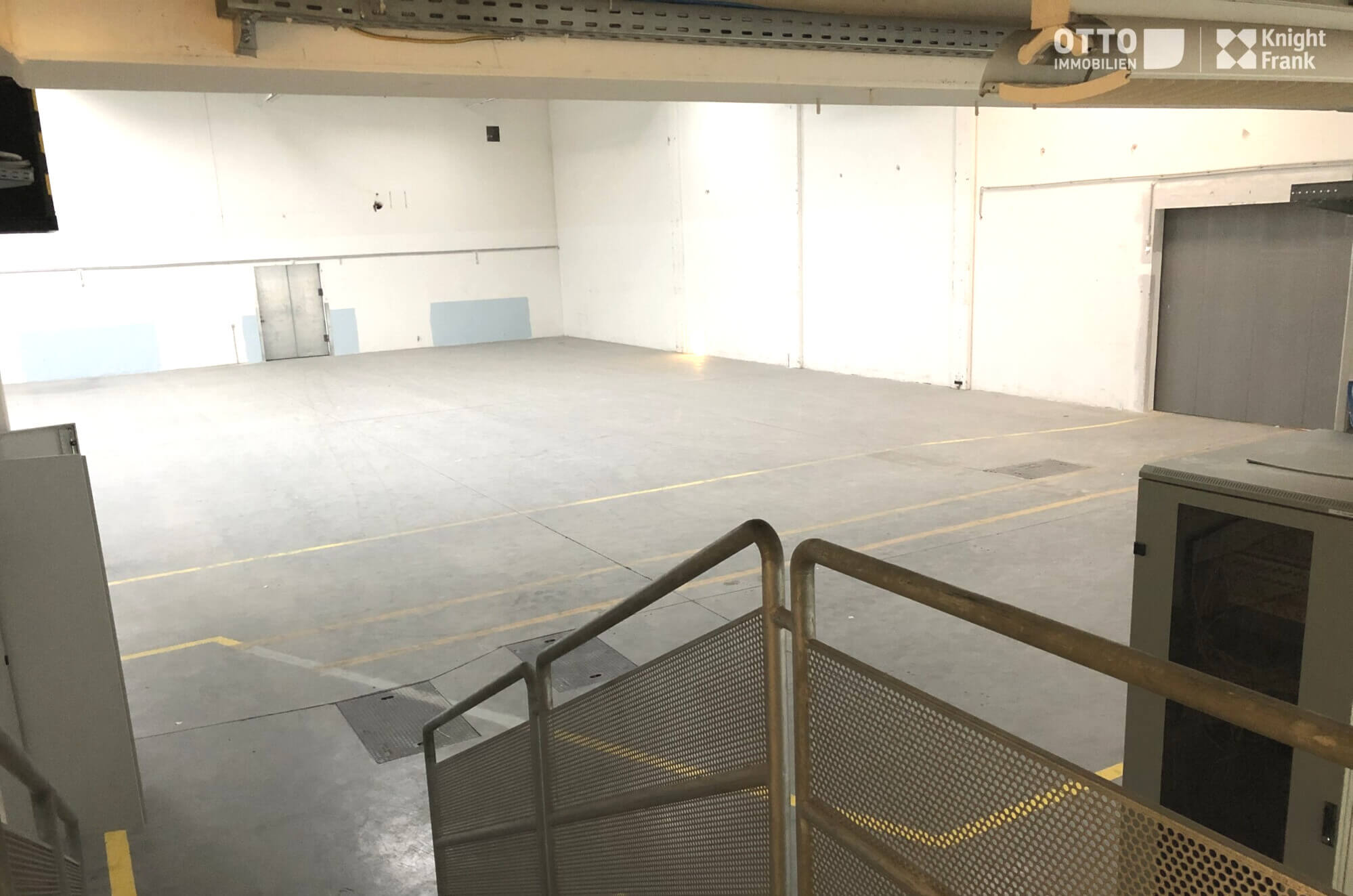 Moderne Lagerflächen an der S1