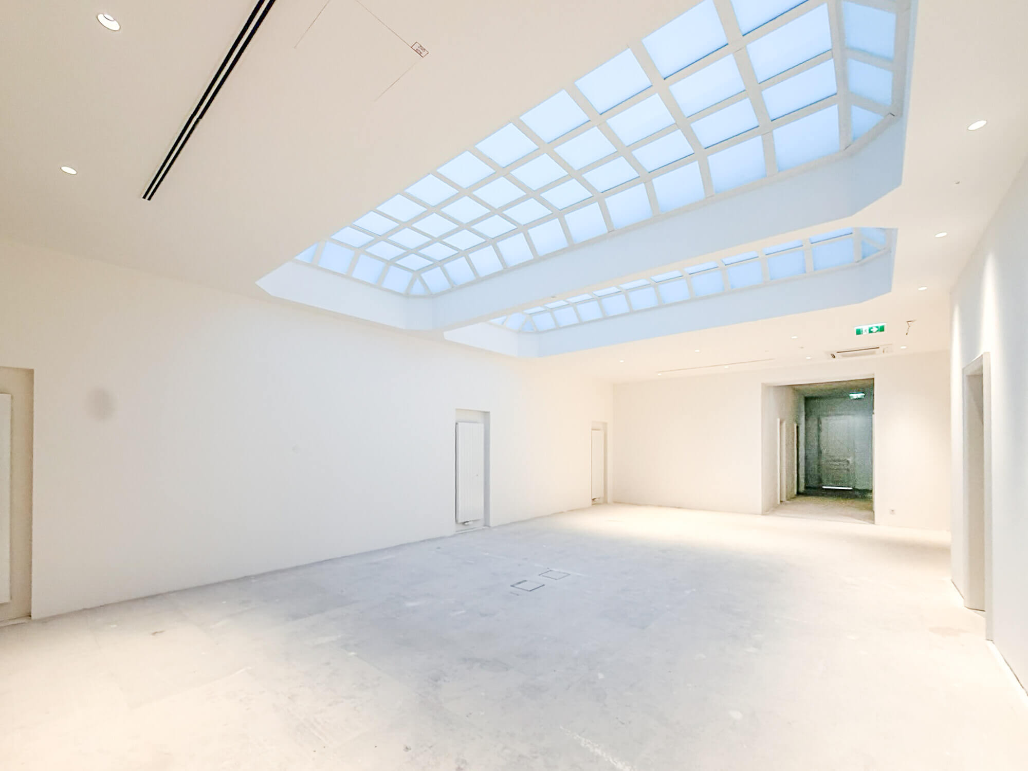 Stylish city offices in a renovated old building in Vienna