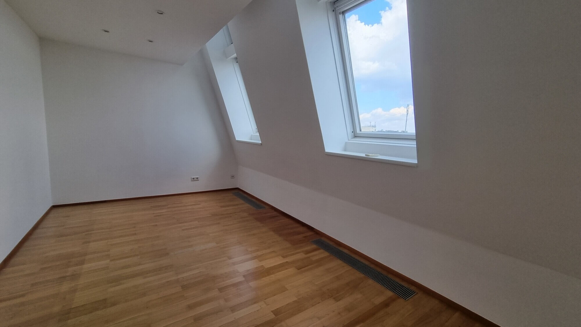 Dachgeschoß Maisonette mit zwei Terrassen