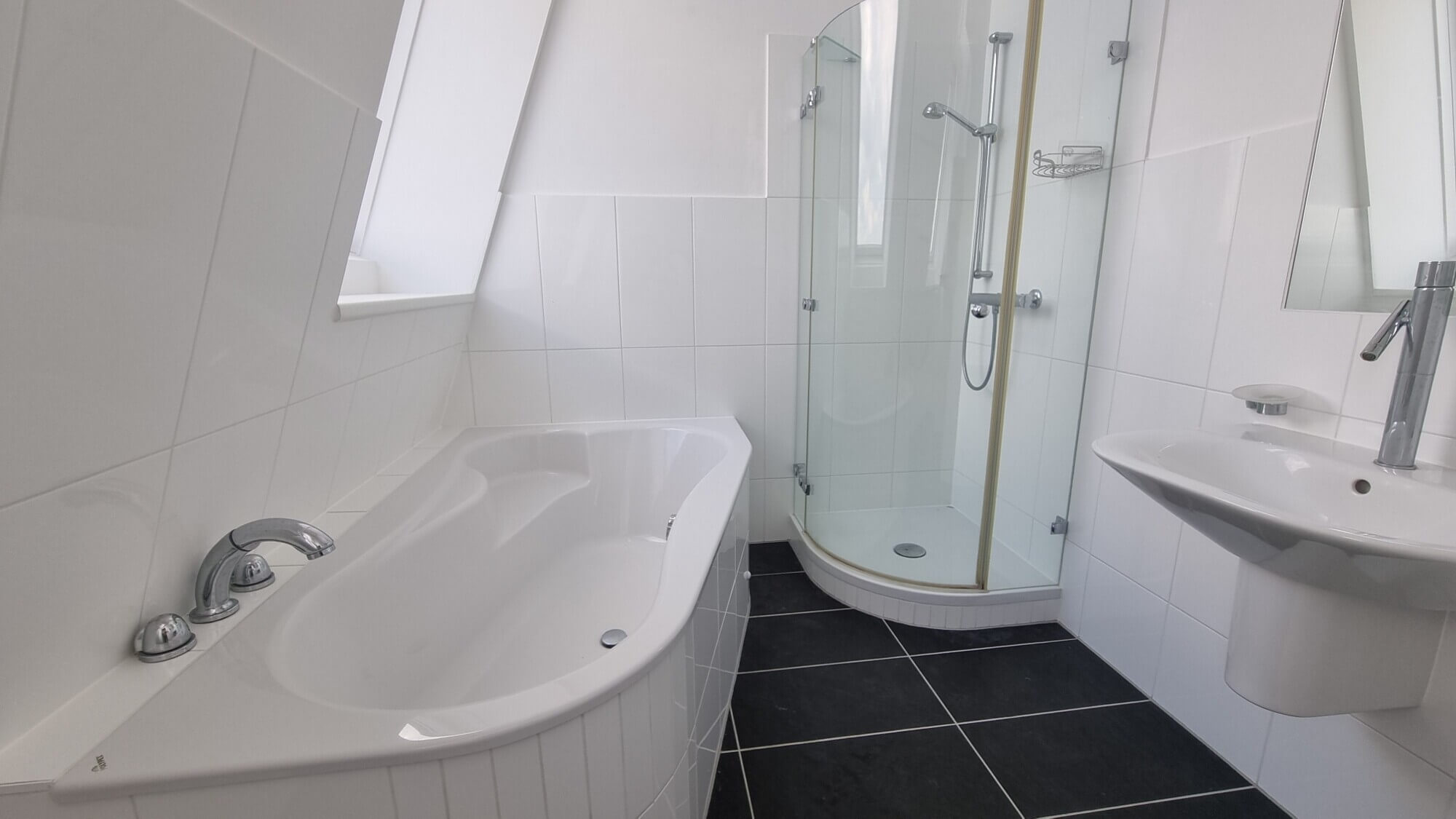 Dachgeschoß Maisonette mit zwei Terrassen