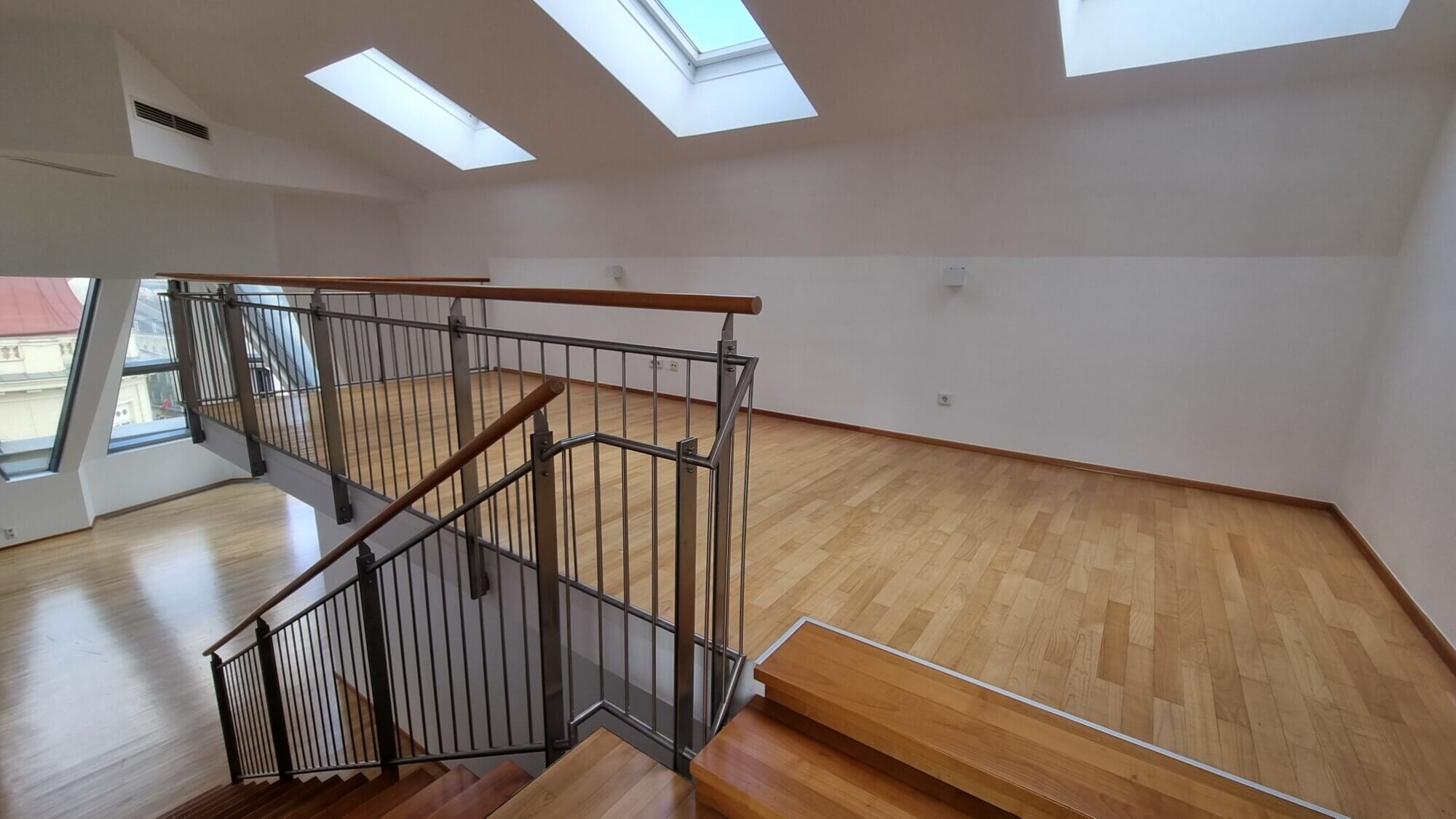 Dachgeschoß Maisonette mit zwei Terrassen