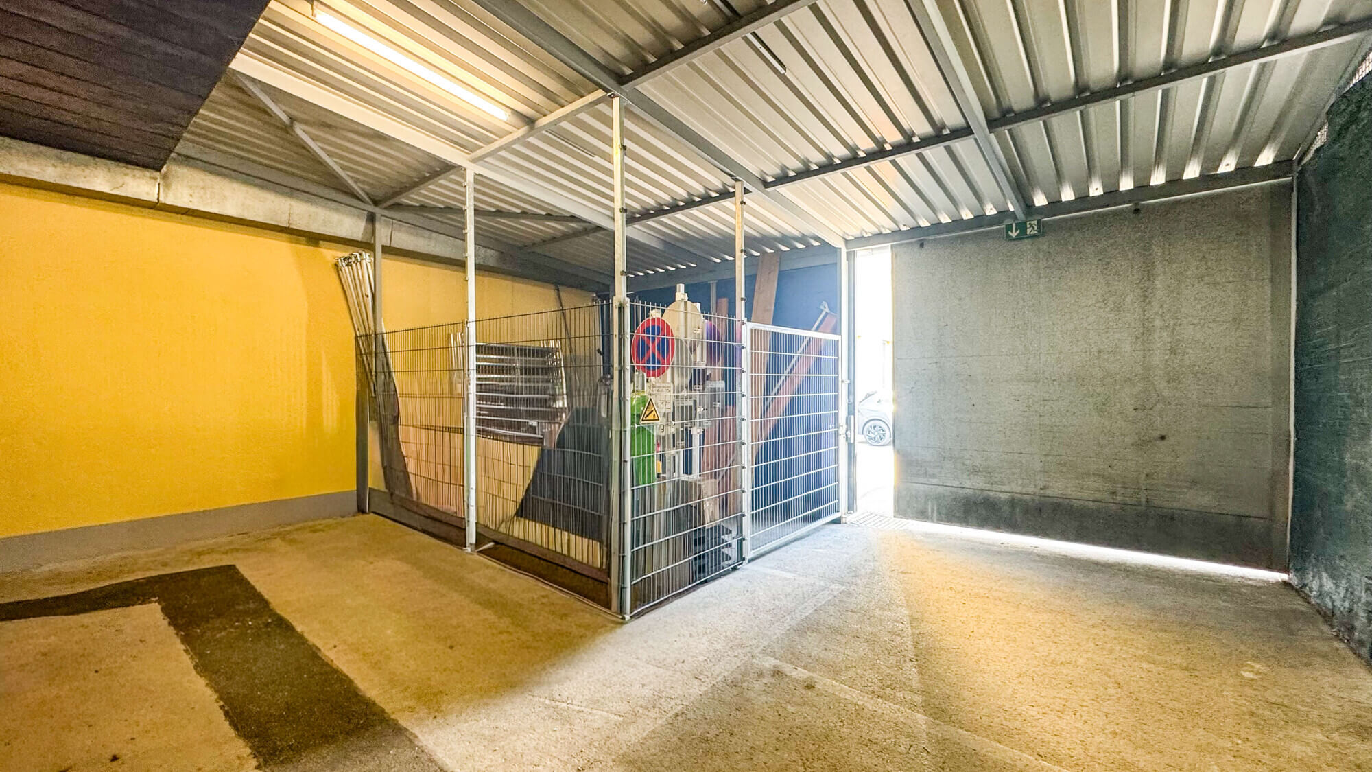 Gewerbeeinheit mit Lager