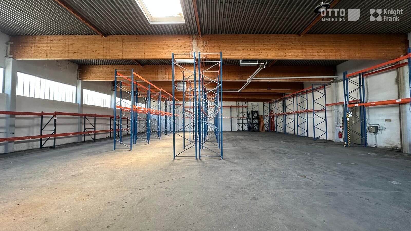 Warehouse in the 21st district / Strebersdorf