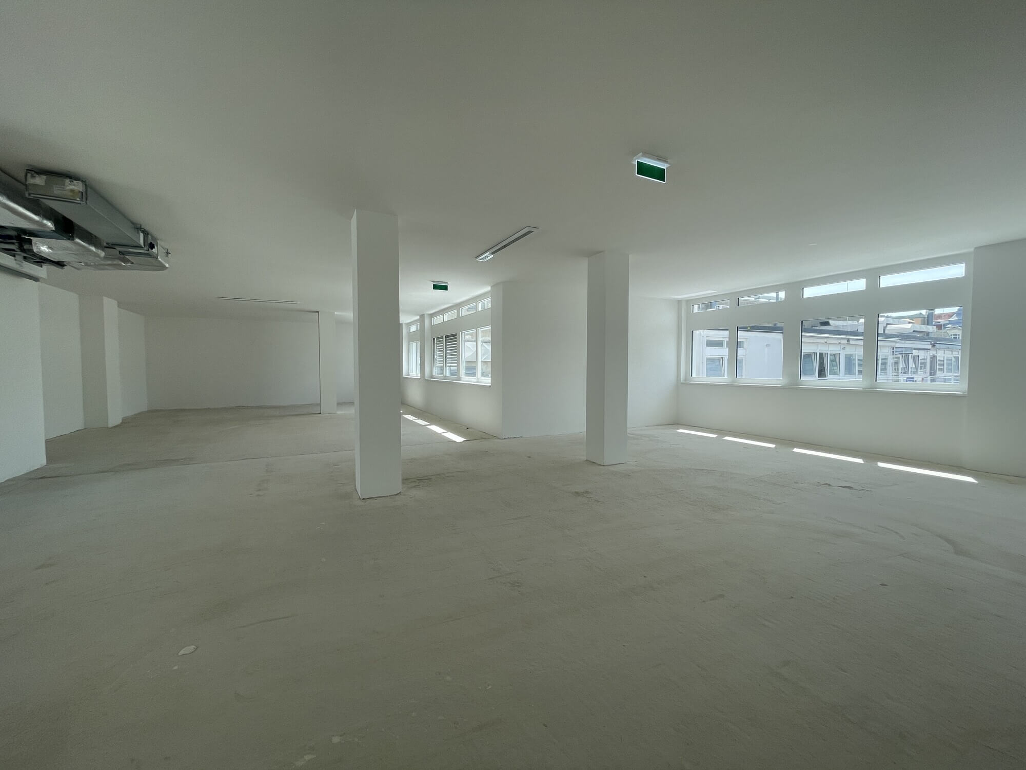 Generalsanierte Büroflächen im EKAZENT Hietzing
