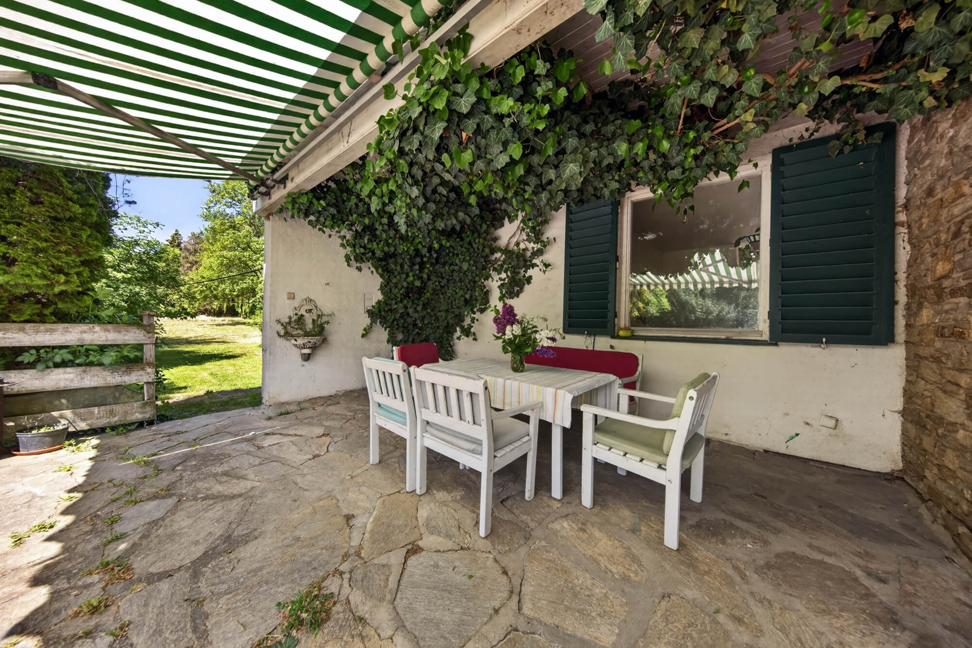 Bungalow & Stadl auf 5.600 m² Grund - Erweiterungspotenzial bis ca. 300 m² Wohnfläche
