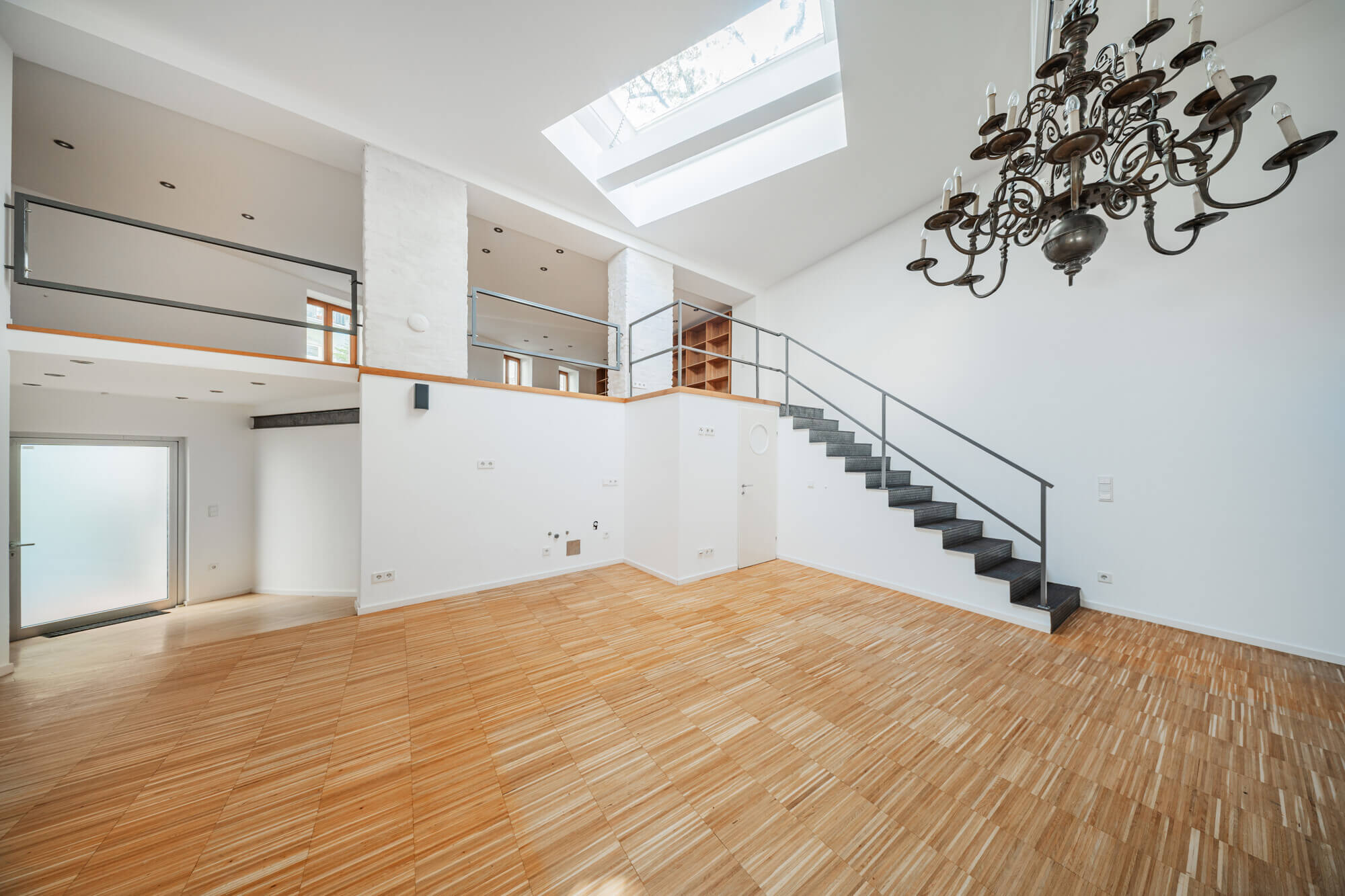 Mitten im Neunten - Loft mit Garten und Terrasse