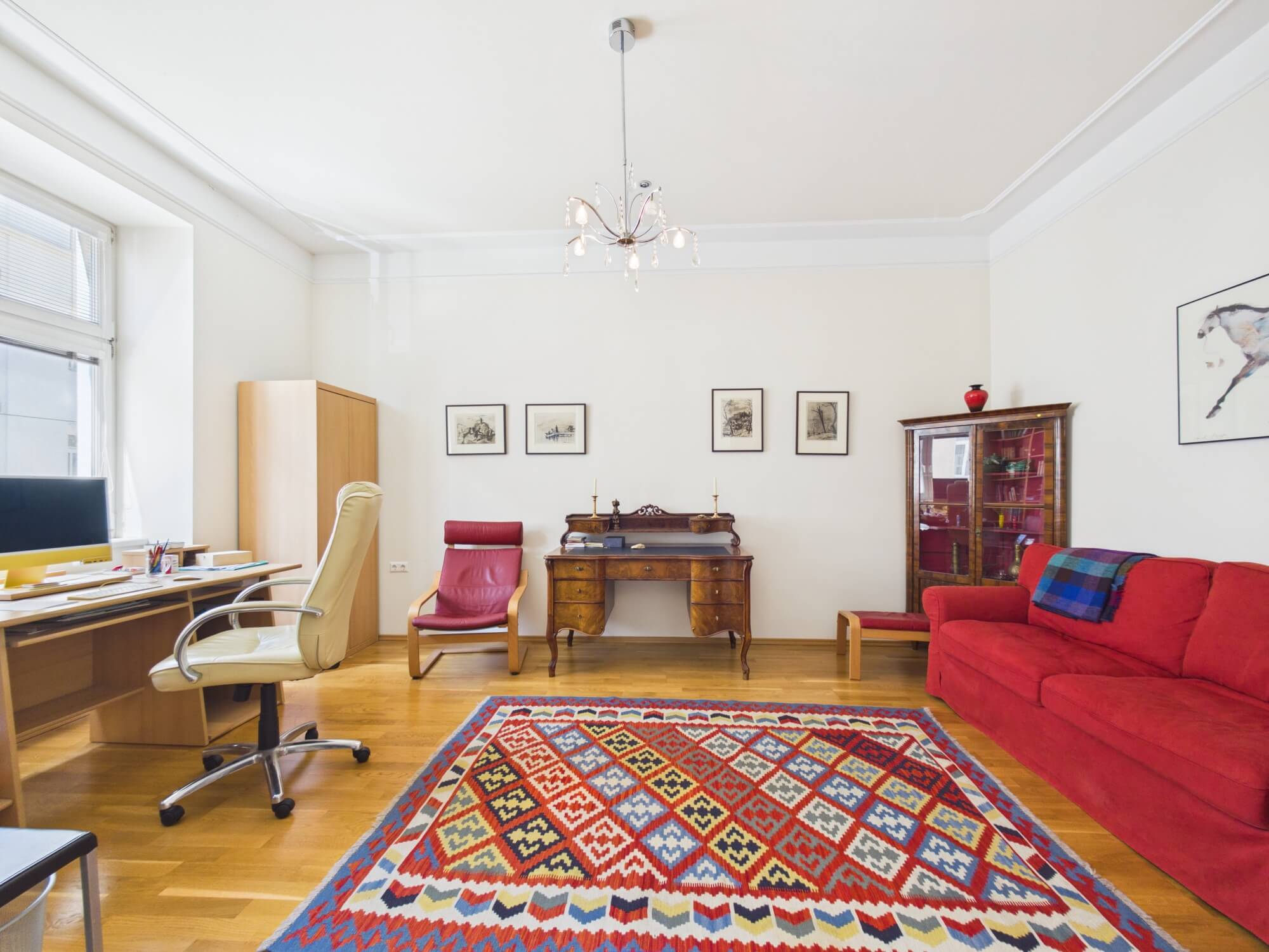 Topsanierte Altbauwohnung in Ruhelage