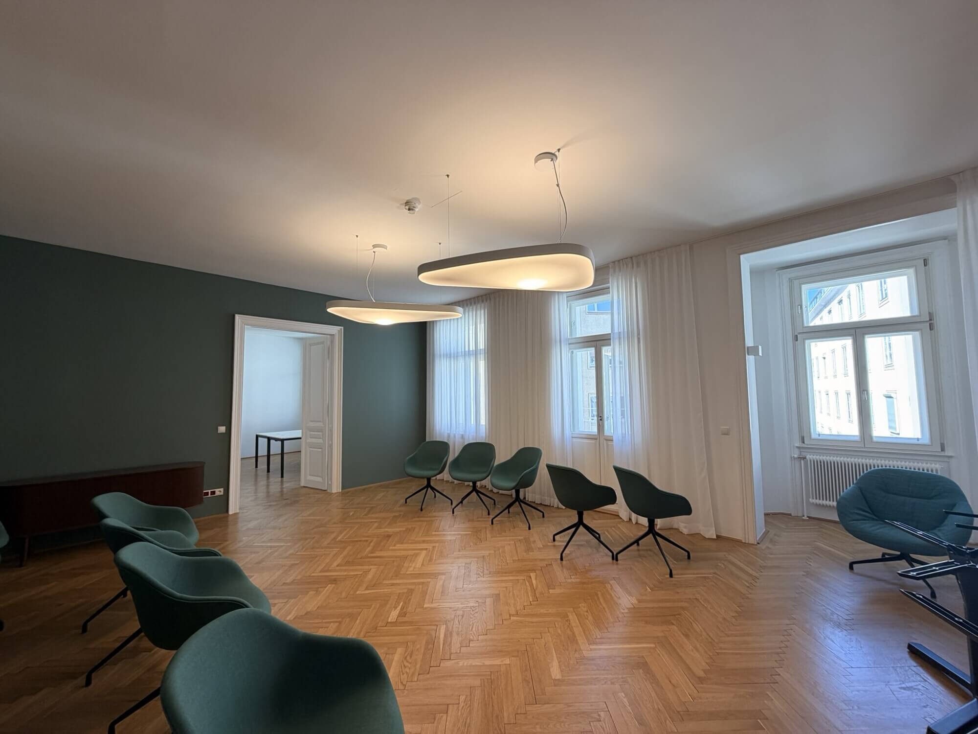 seltene Gelegenheit: kompaktes, modernes Büro auf der Wollzeile