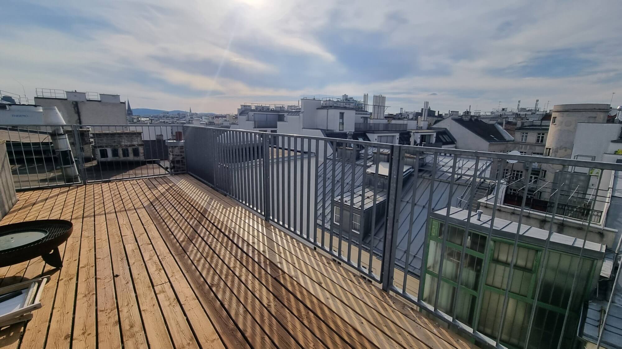Top-floor apartment, first occupancy, 3 rooms with balcony