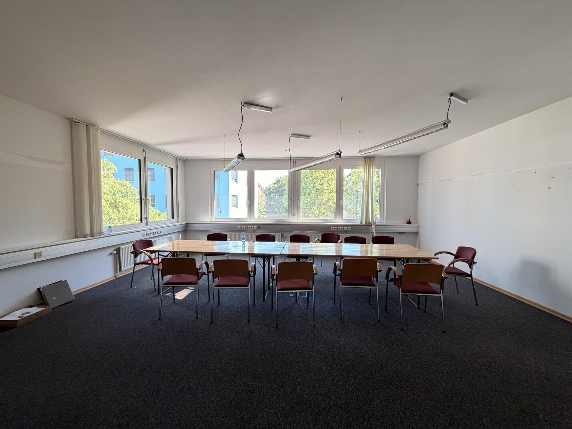 Offices near Rochusmarkt