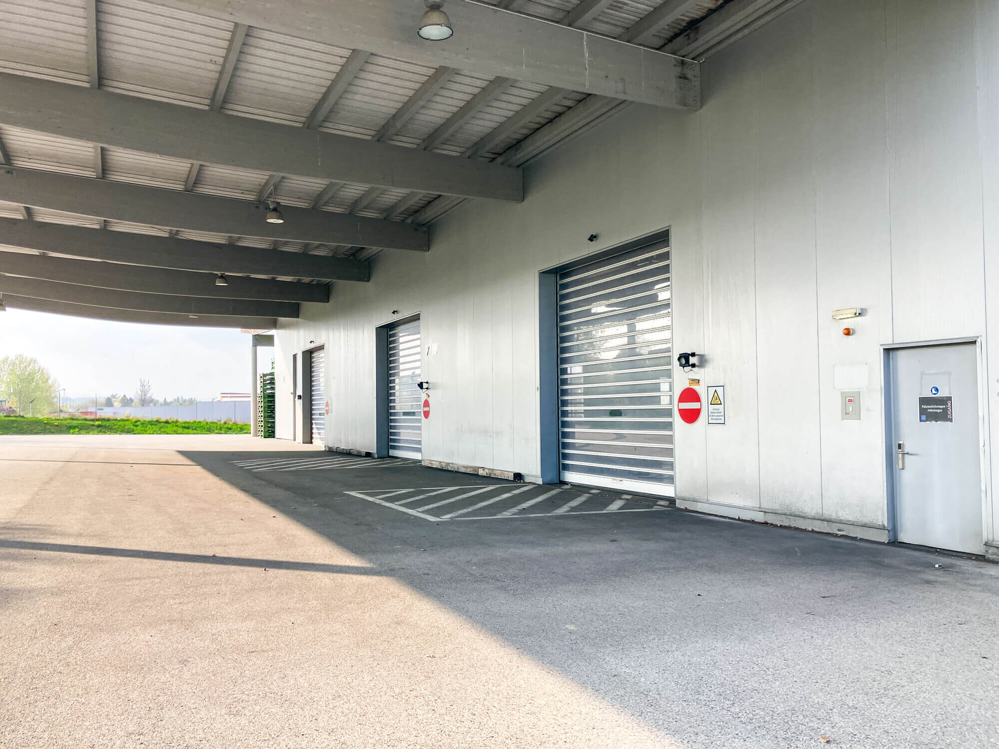 Commercial property for sale in Loosdorf: 4,773 m² of total usable floor space on a 9,580 m² plot