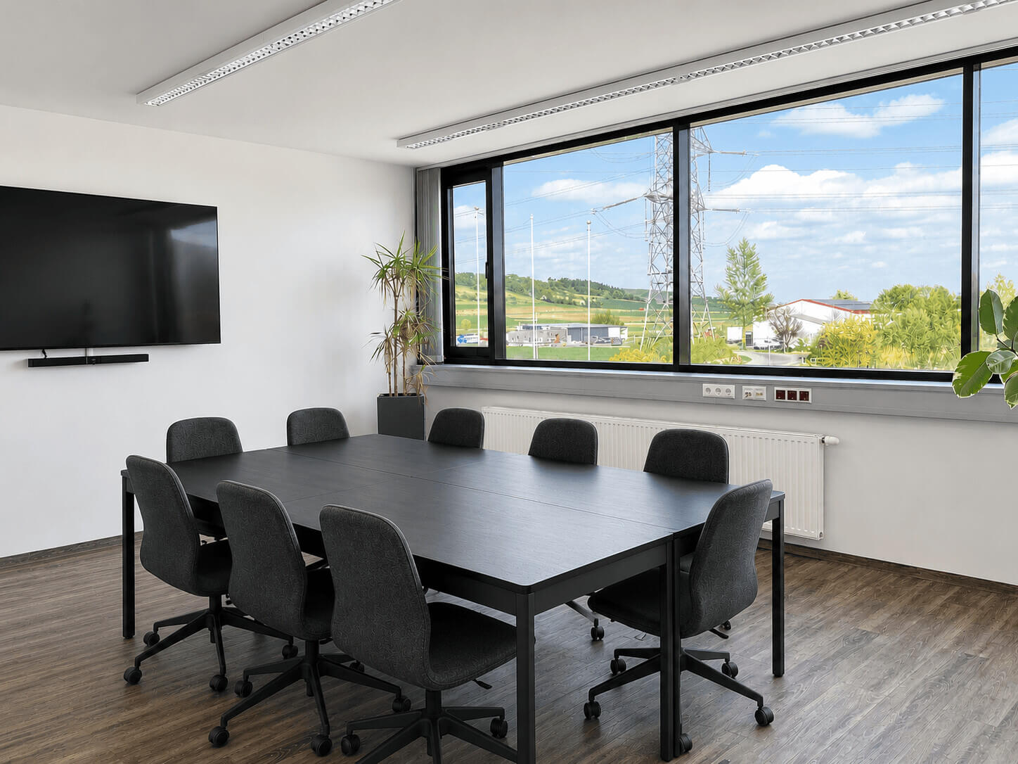 Commercial property for sale in Loosdorf: 4,773 m² of total usable floor space on a 9,580 m² plot