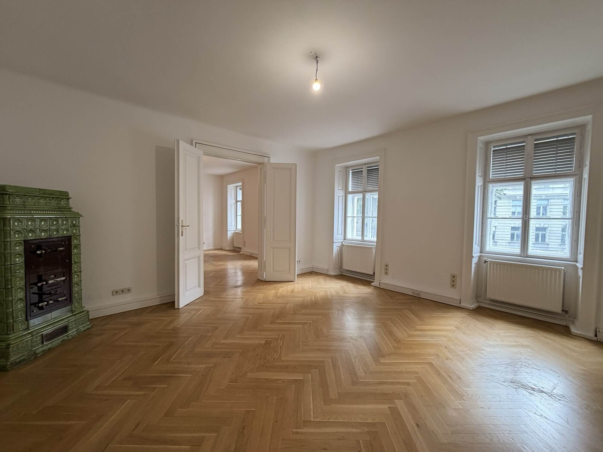 Hochwertiges Altbaubüro in zentraler Lage