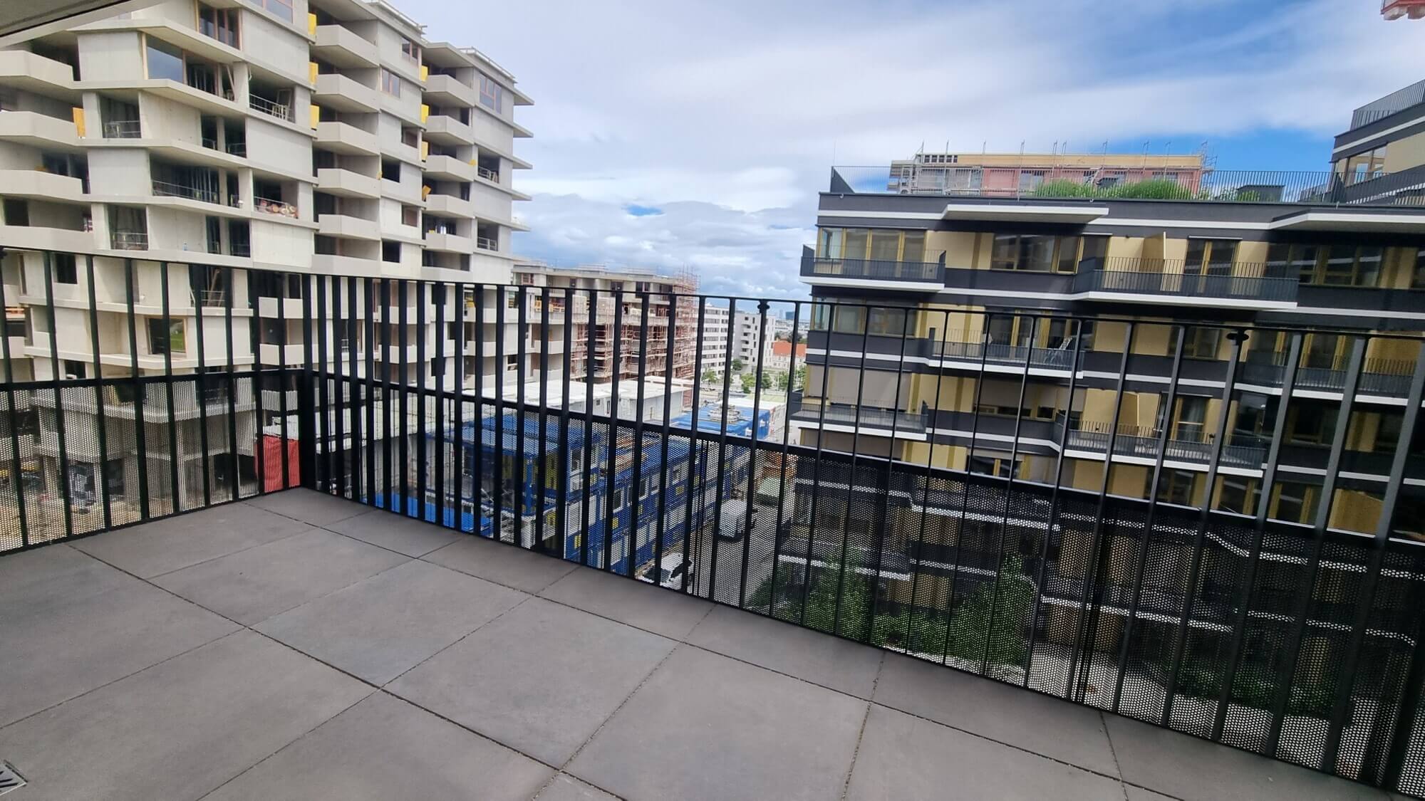 First occupancy in the Village, 1-bedroom apartment with balcony for rent