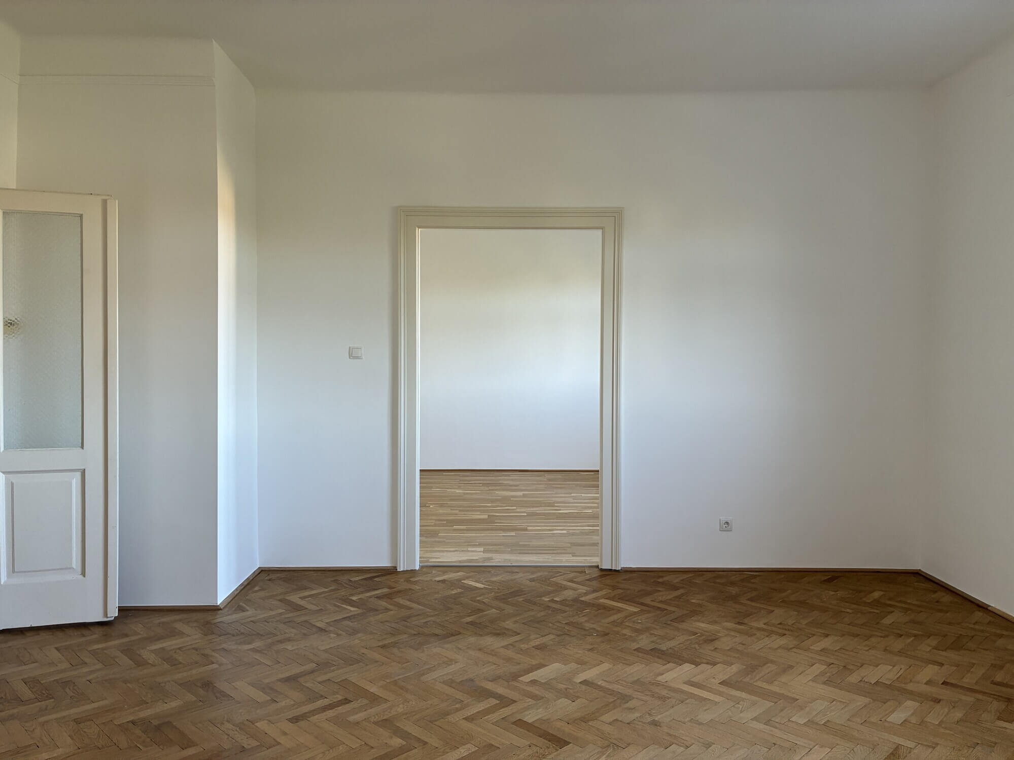 Spacious 4-Room Period Apartment in Vienna's 18th District – Ideal for Shared Living