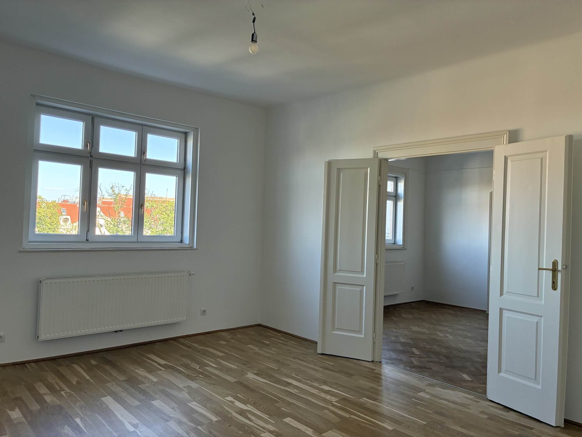 Spacious 4-Room Period Apartment in Vienna's 18th District – Ideal for Shared Living