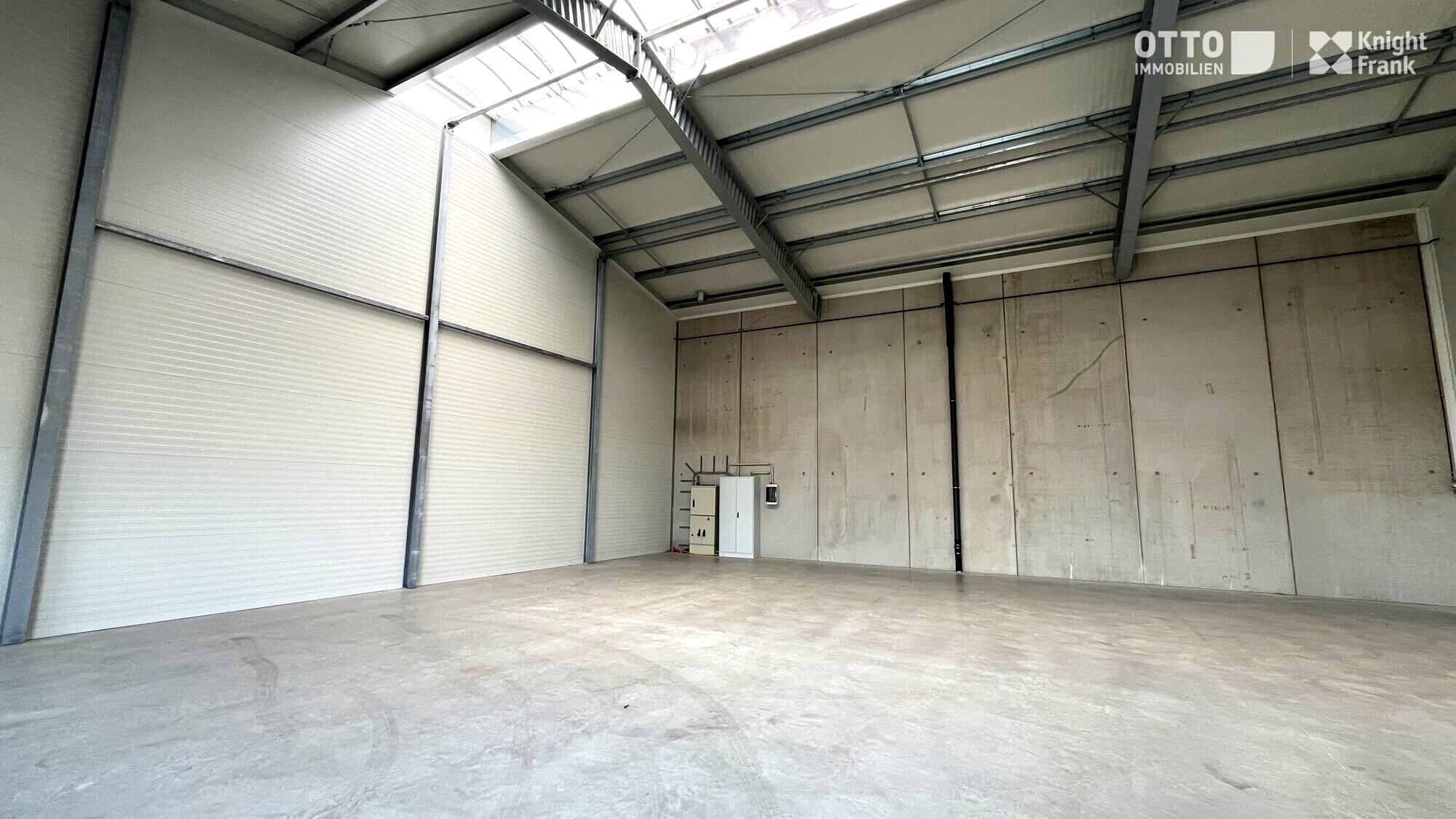 Newly built warehouses with office space