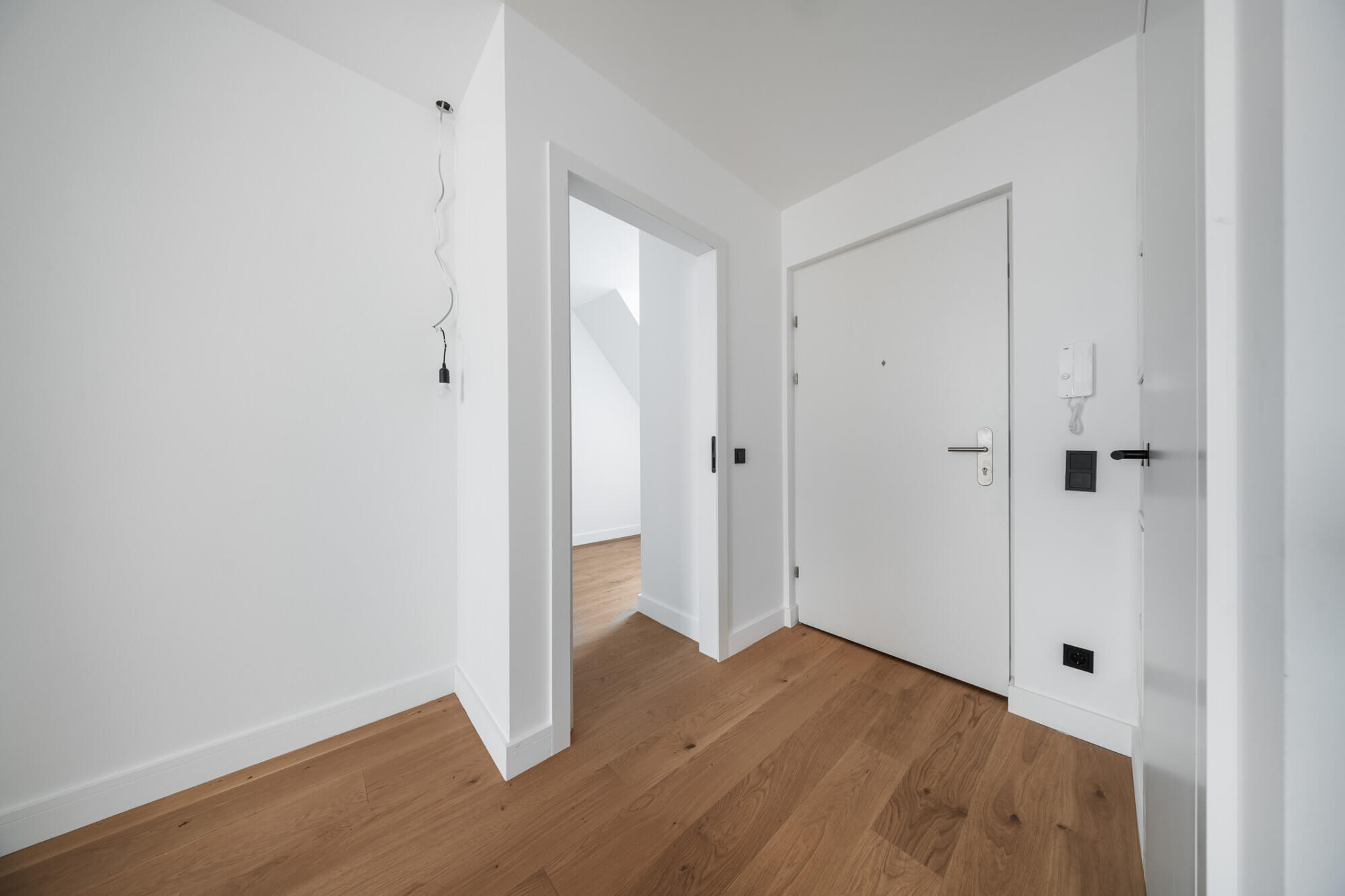 Exklusive Penthouse-Maisonette mit außergewöhnlicher Dachterrasse und Skyline View nahe Stadtpark