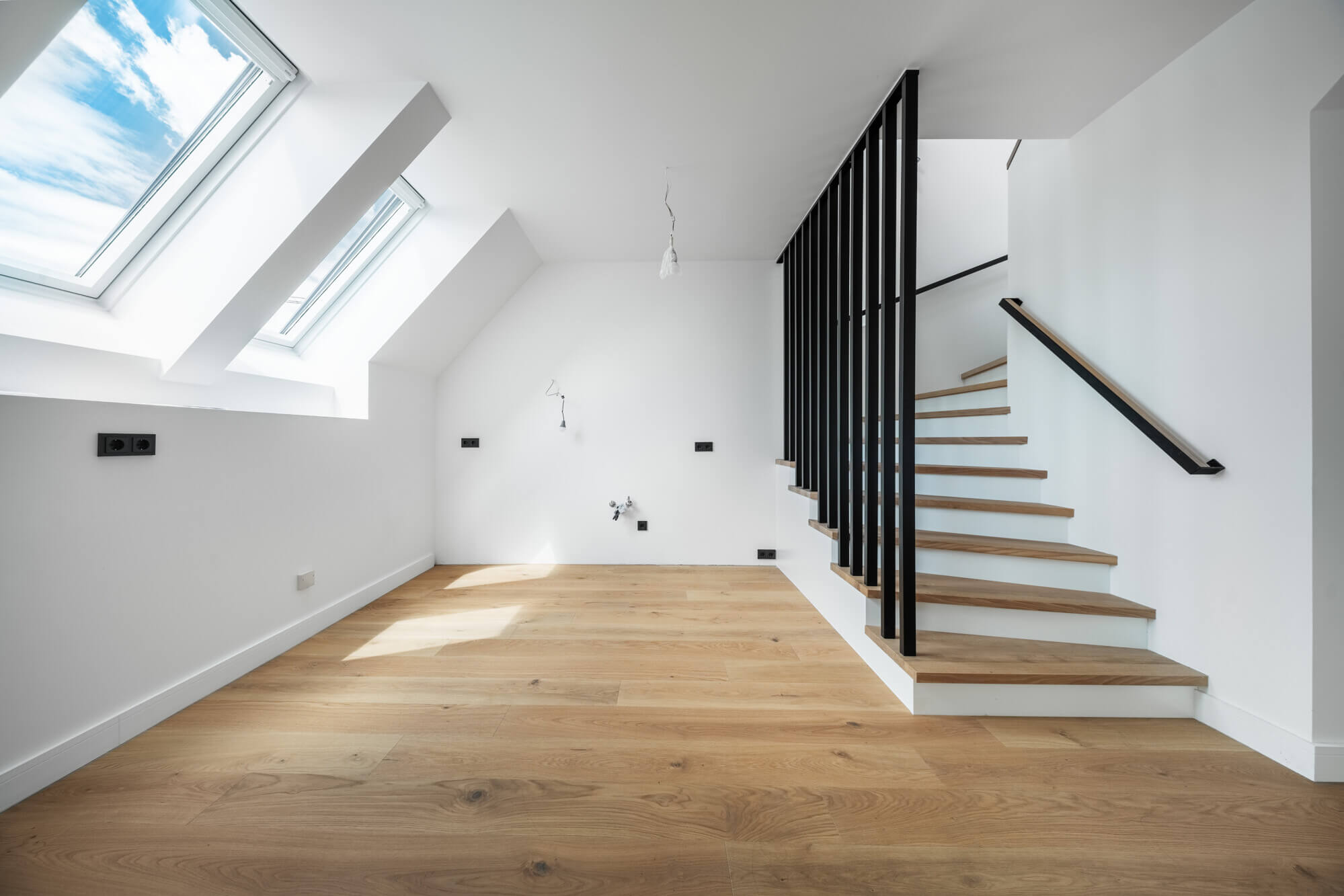 Exklusive Penthouse-Maisonette mit außergewöhnlicher Dachterrasse und Skyline View nahe Stadtpark