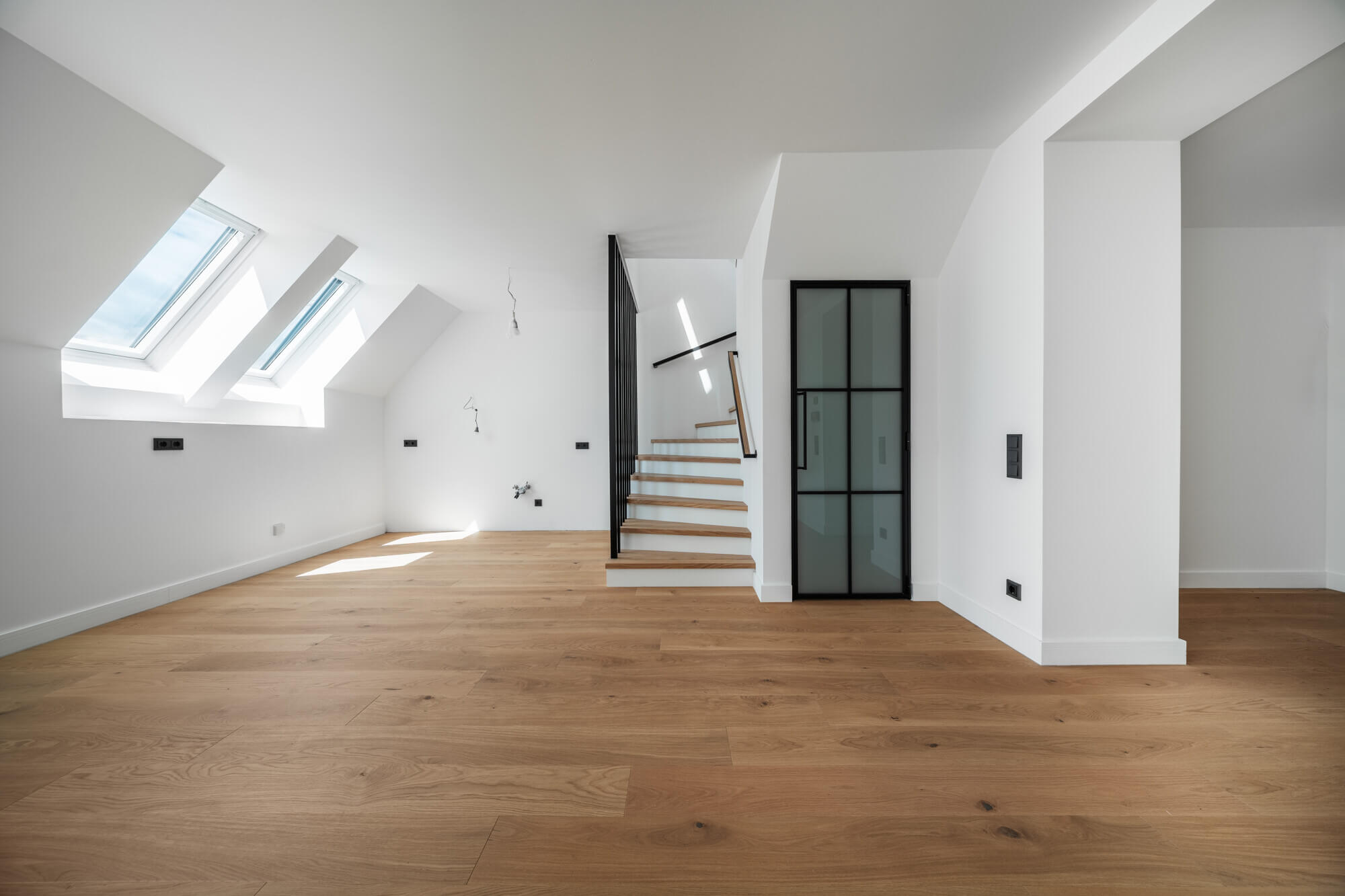 Exklusive Penthouse-Maisonette mit außergewöhnlicher Dachterrasse und Skyline View nahe Stadtpark