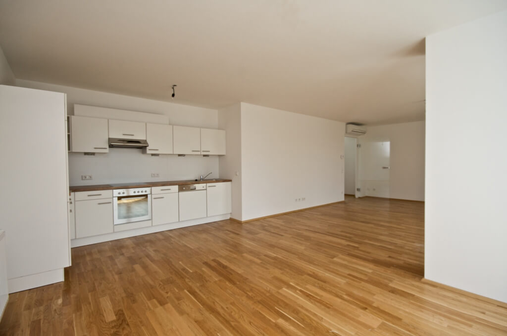 Modern 4-bedroom penthouse apartment with a rooftop terrace