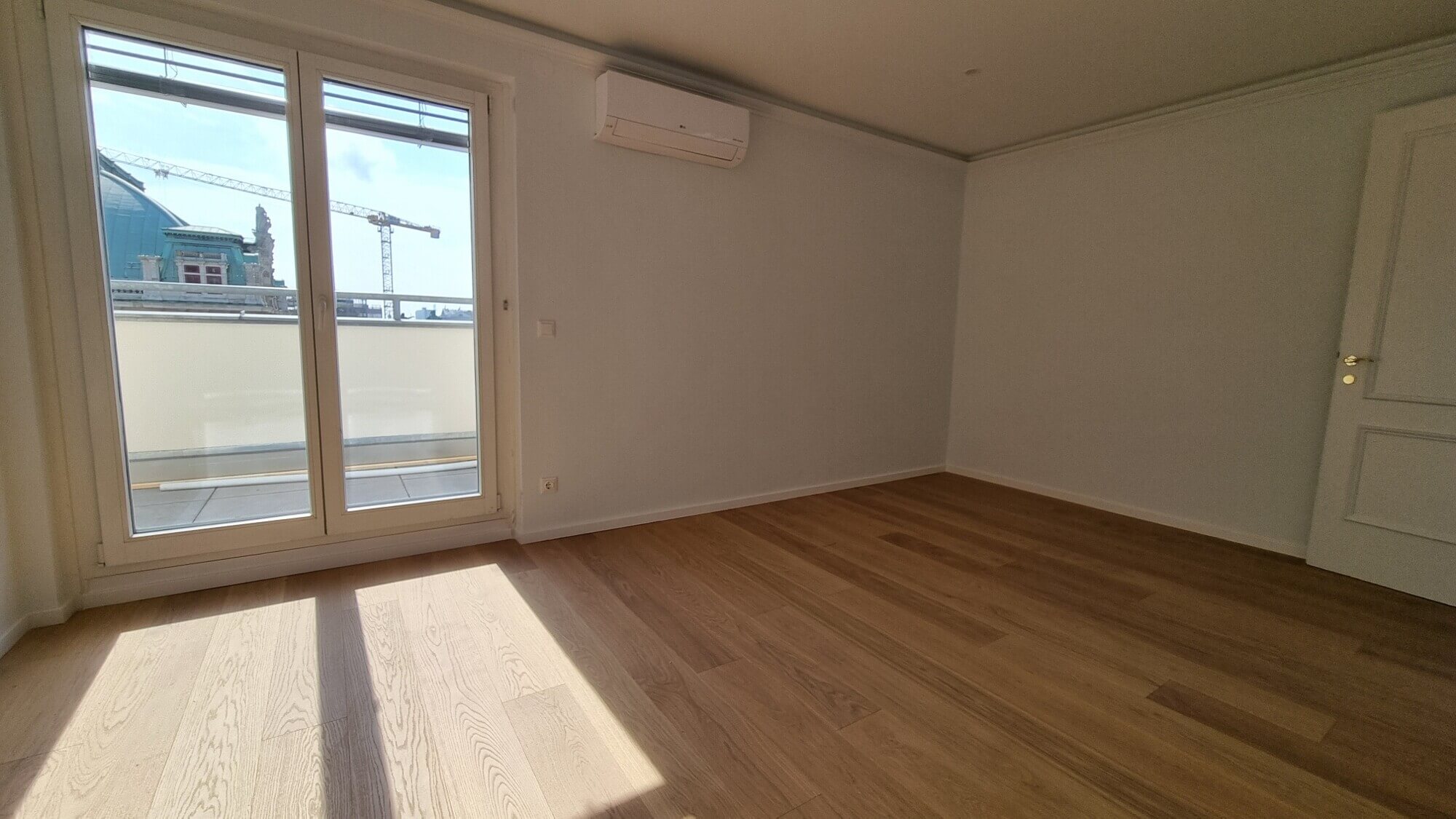 Blick auf die Staatsoper - Exklusive Stadtwohnung  mit Air condition