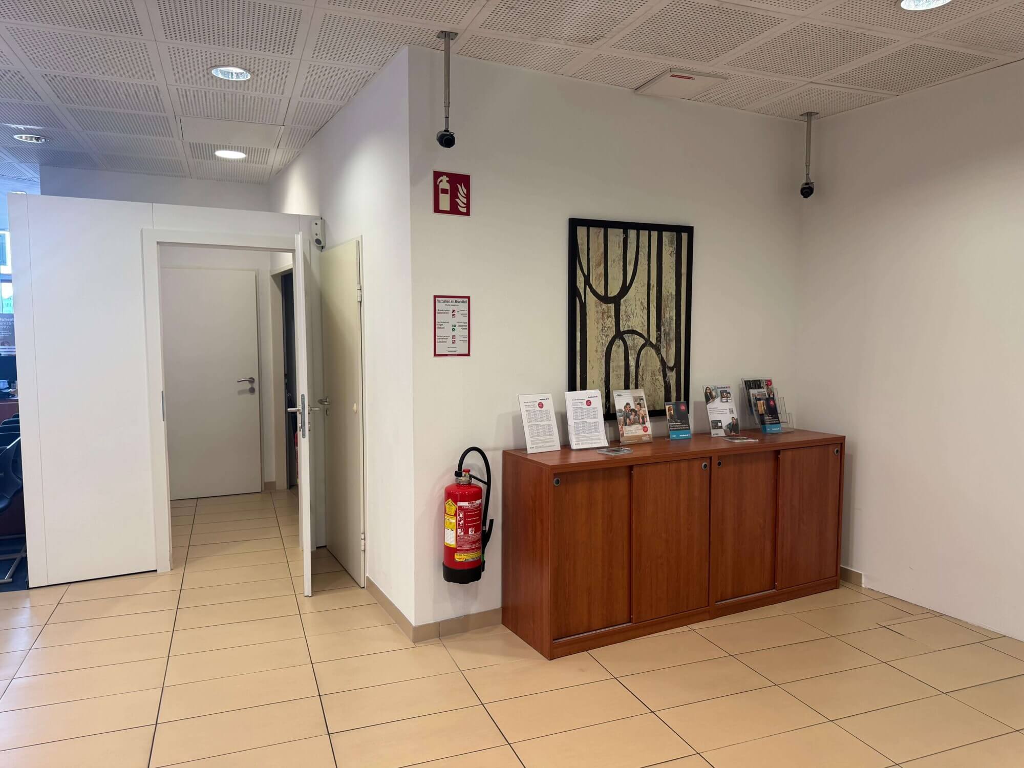 Geschäftslokal direkt im U4-Center