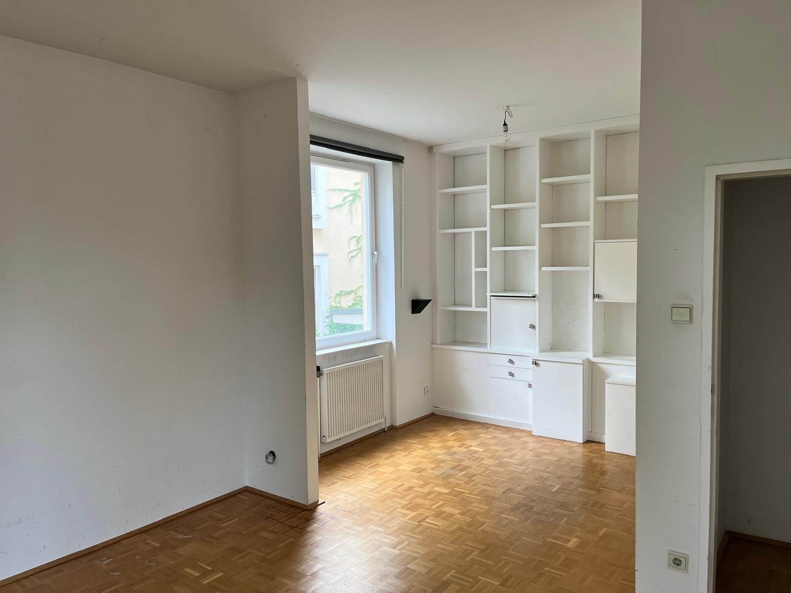 Garden apartment in the heart of the Cottage district