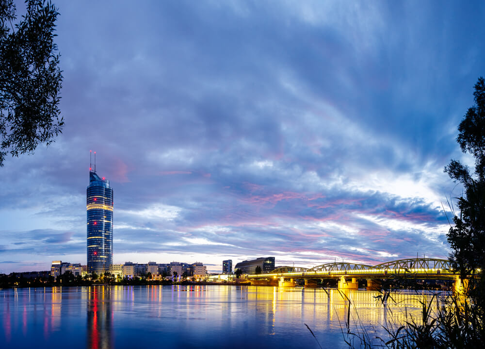 MILLENNIUM TOWER – Modern Offices with Panoramic Views