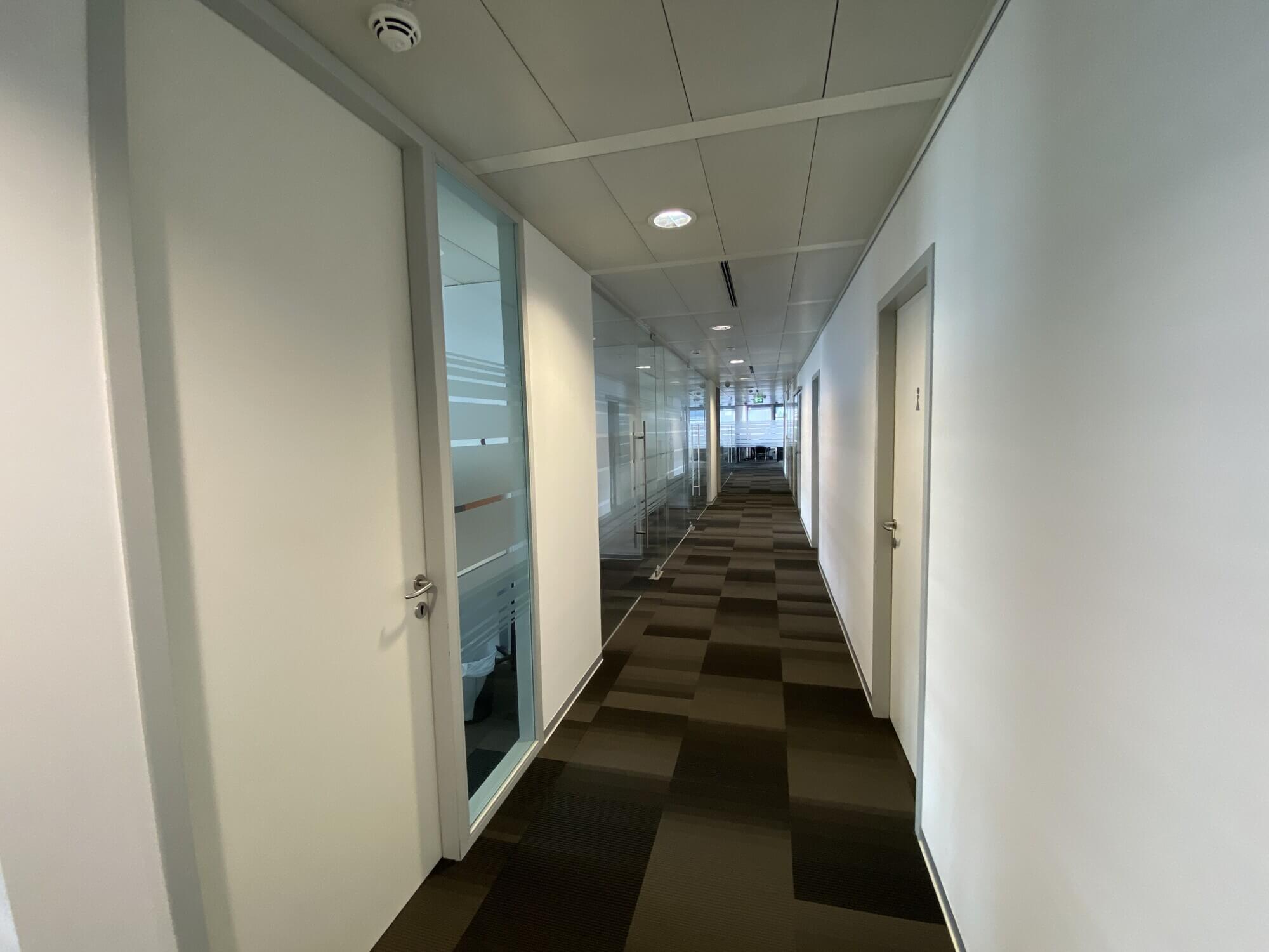 Modern office spaces in EURO PLAZA
