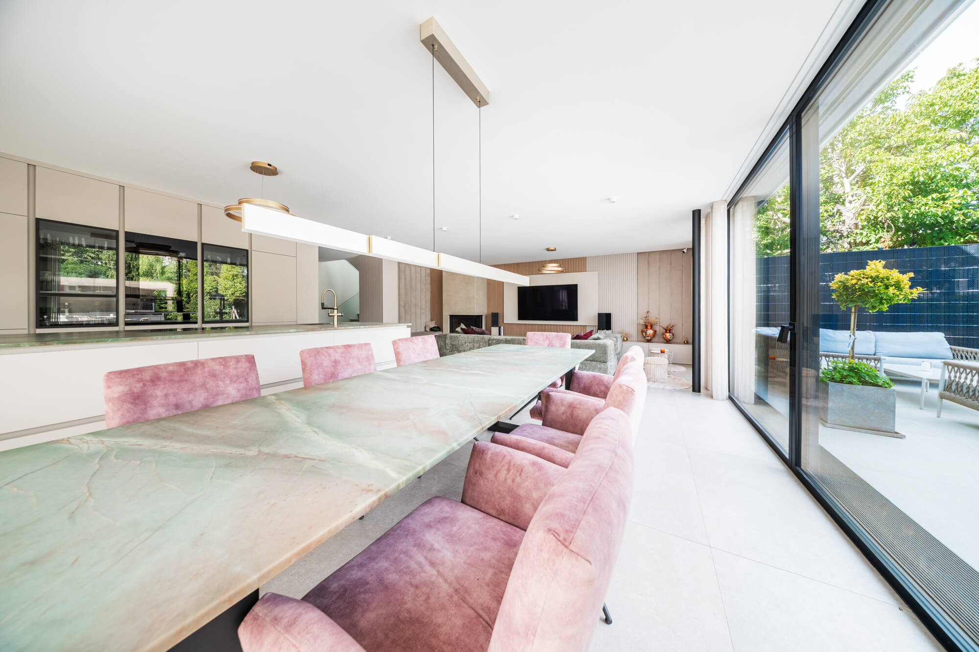 Villa mit Pool und hochwertiger Ausstattung