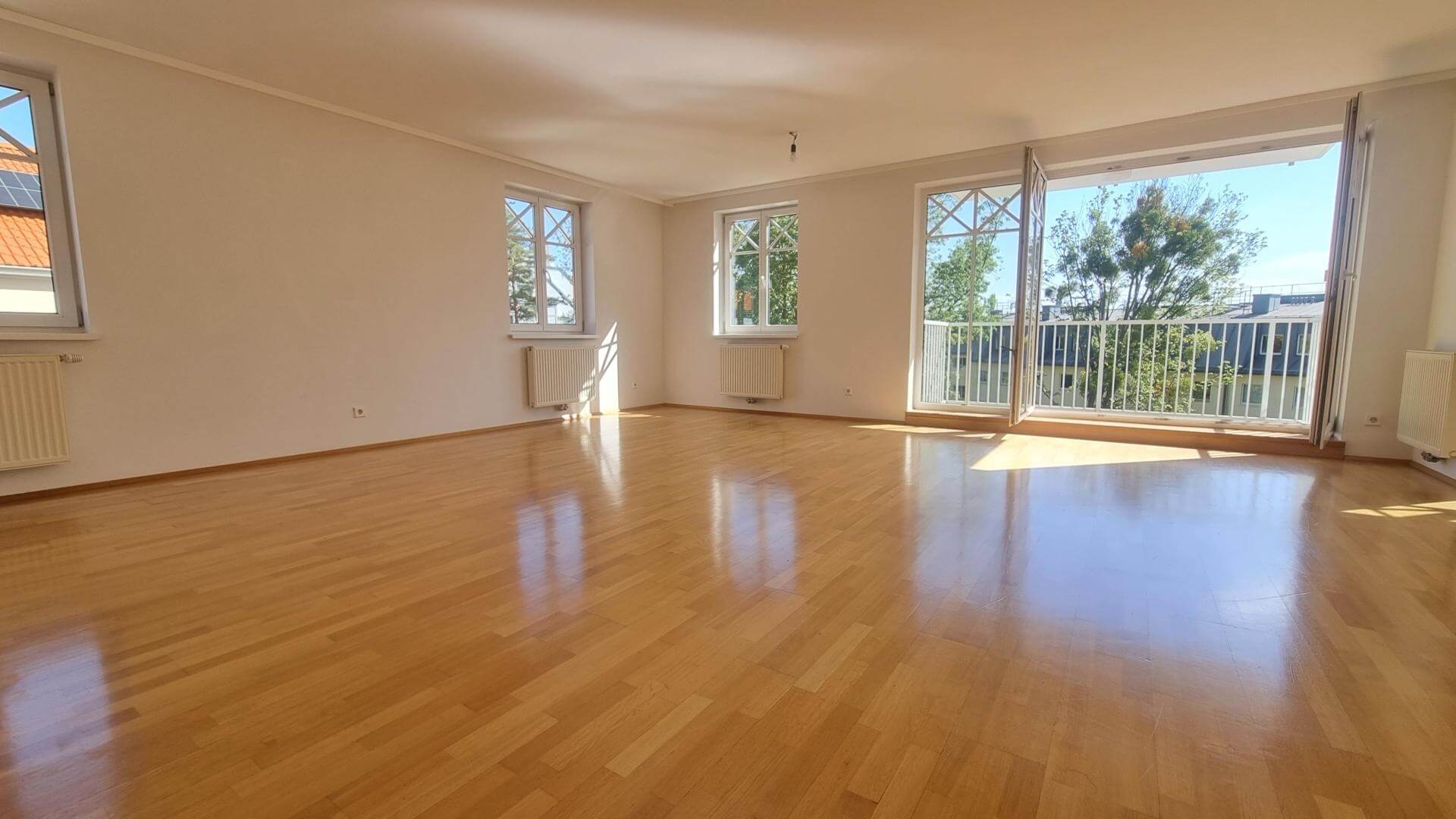 Sonnige Neubauwohnung mit Balkon im 3.Liftststock