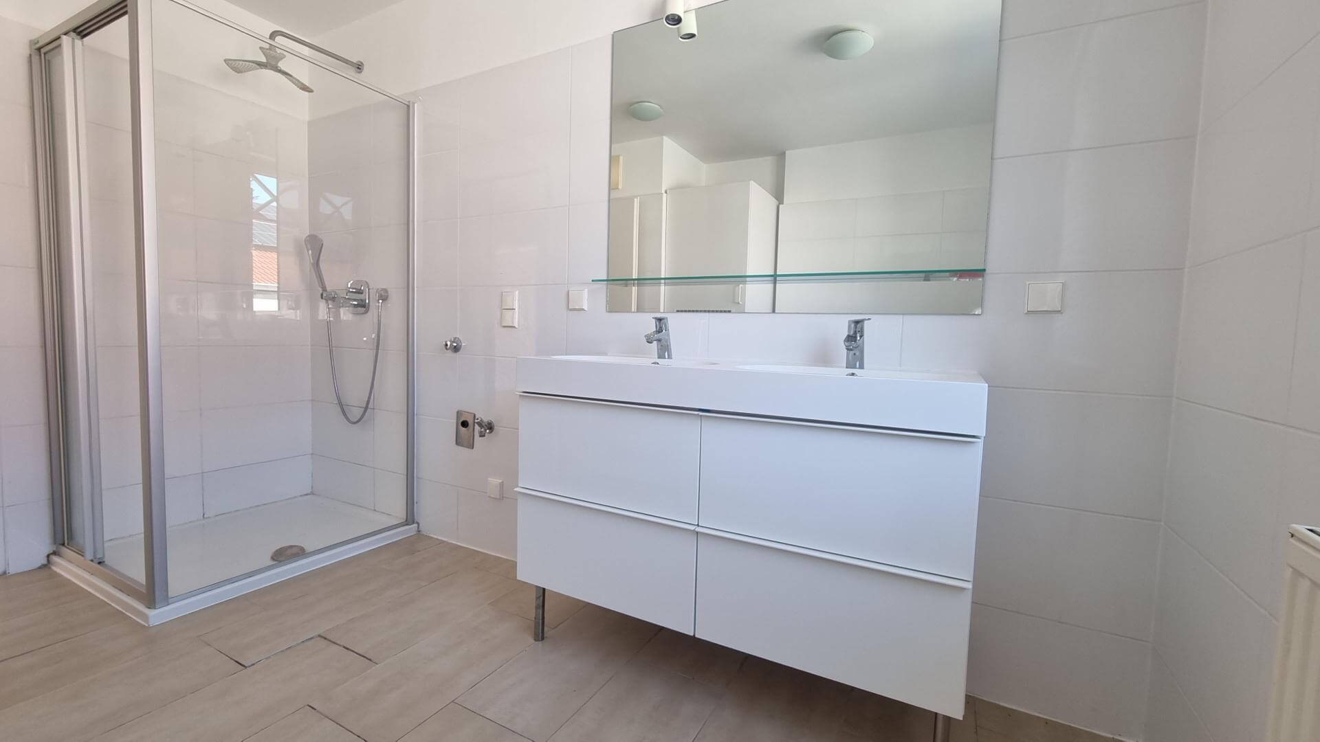 Sonnige Neubauwohnung mit Balkon im 3.Liftststock