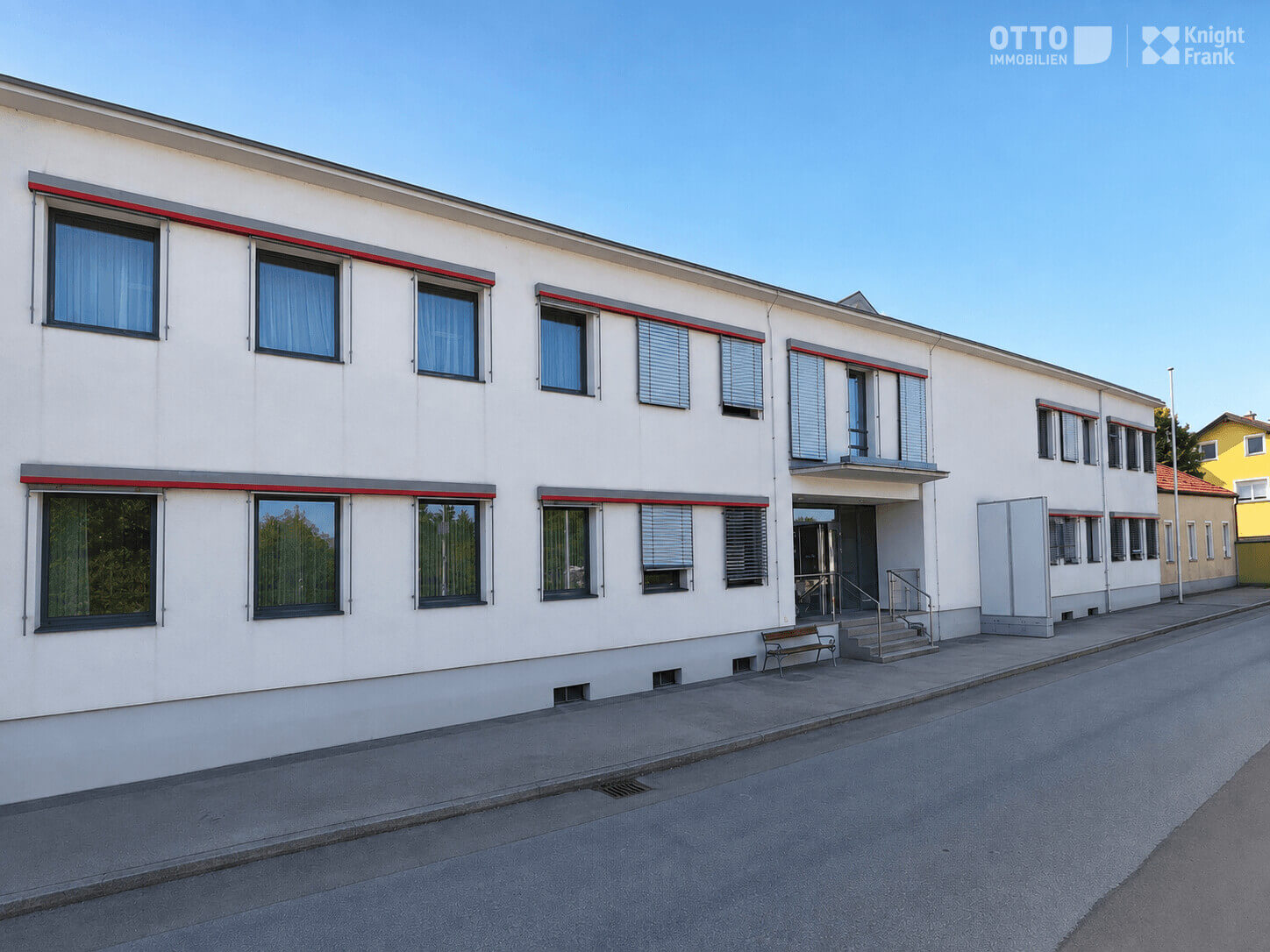 Büro- und Schulungsflächen mit Bestand
