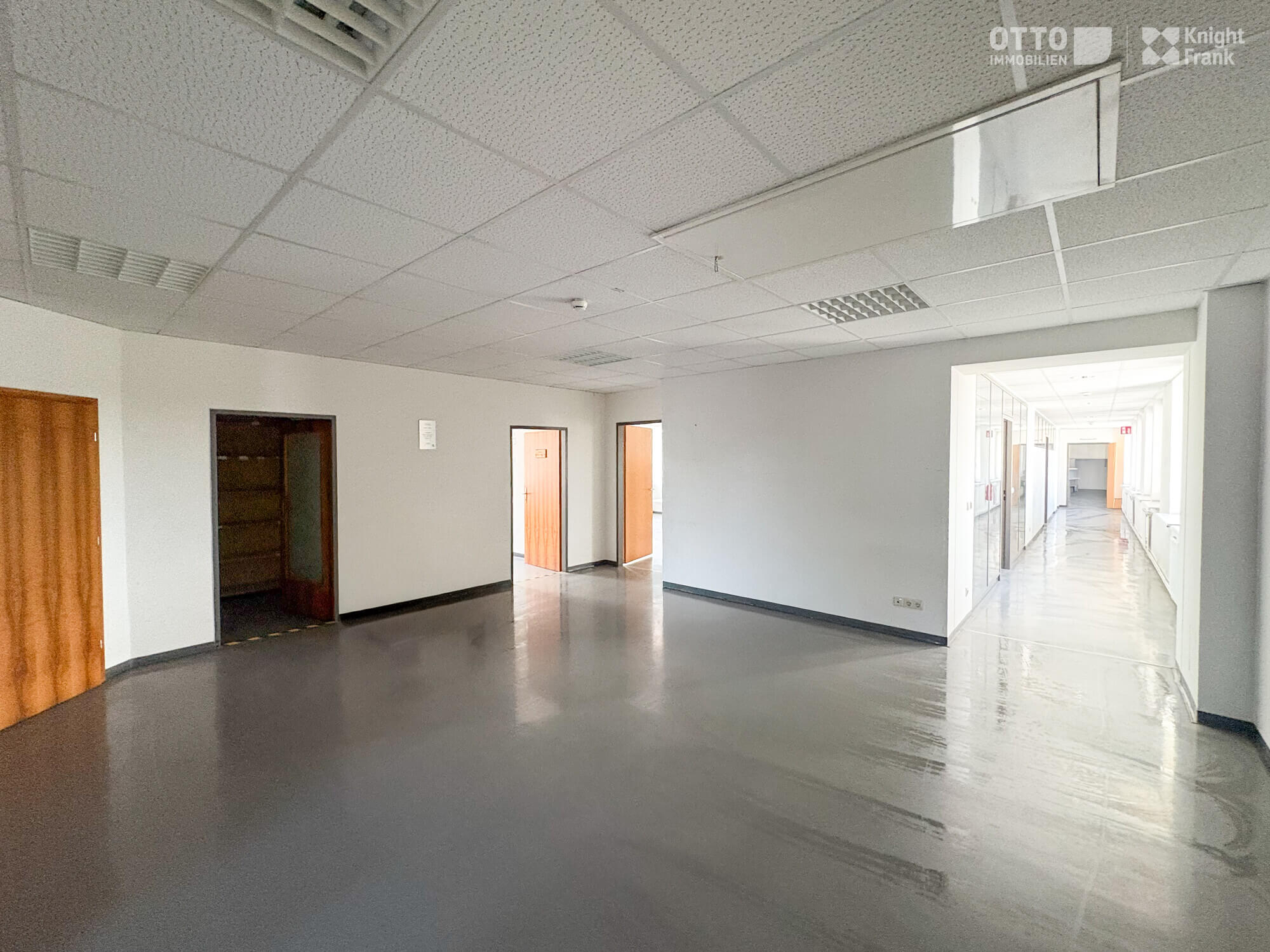 Büro- und Schulungsflächen mit Bestand