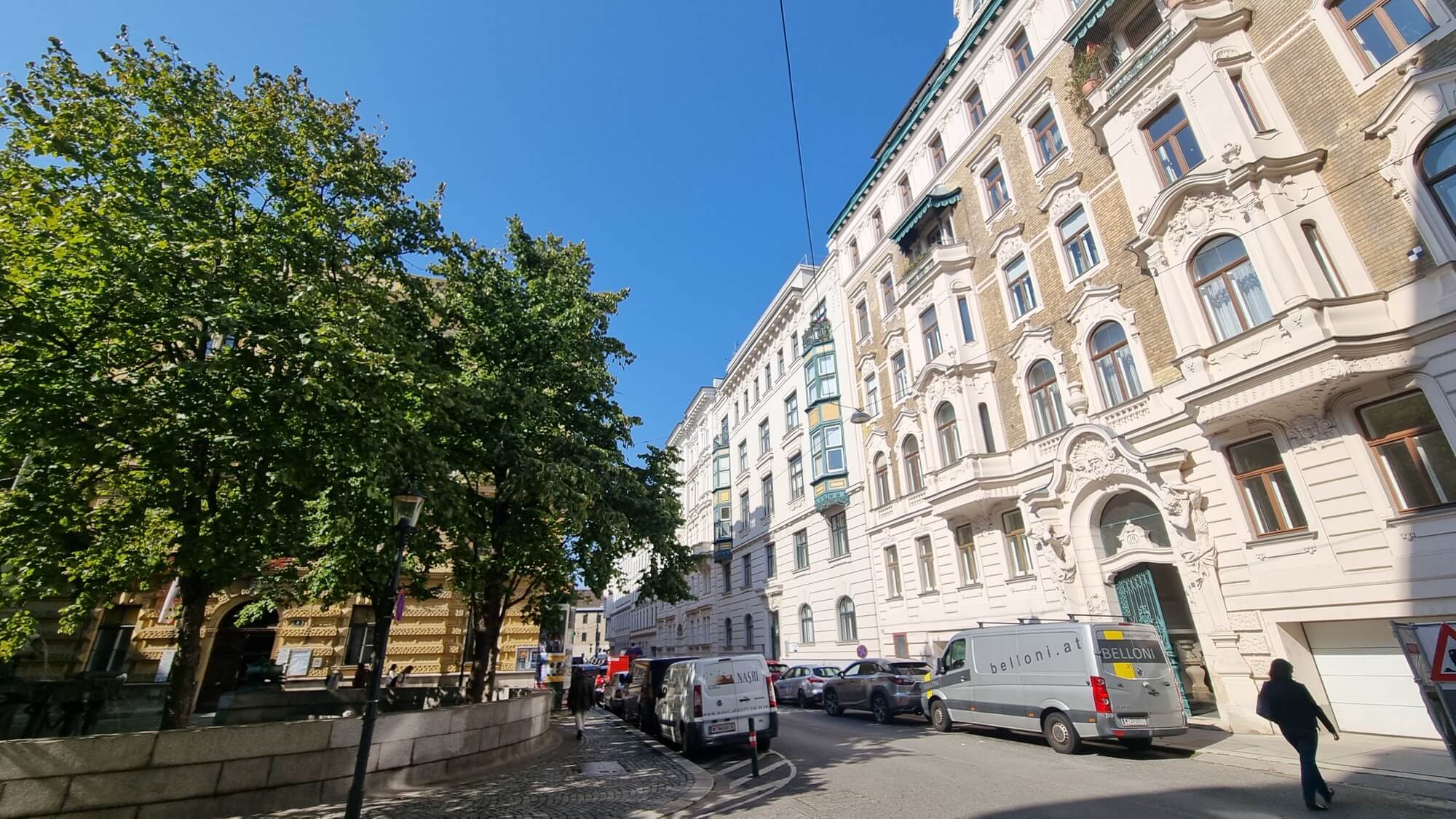 Erstbezug - topsanierter Altbau in der Sechskrügelgasse