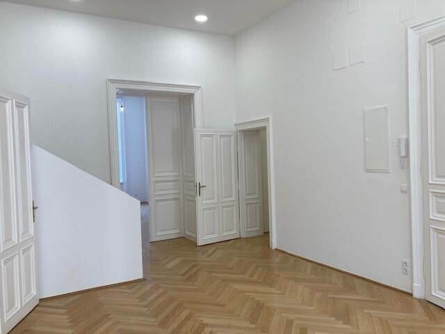 Repräsentatives Büro in der Reisnerstraße
