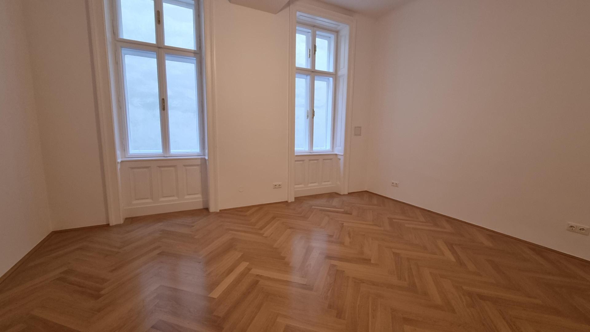 Erstbezug - topsanierter Altbau in der Sechskrügelgasse