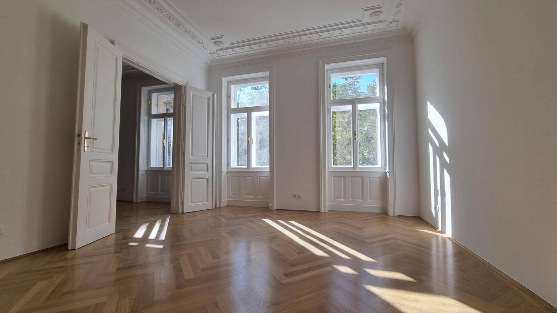 Erstbezug - topsanierter Altbau in der Sechskrügelgasse
