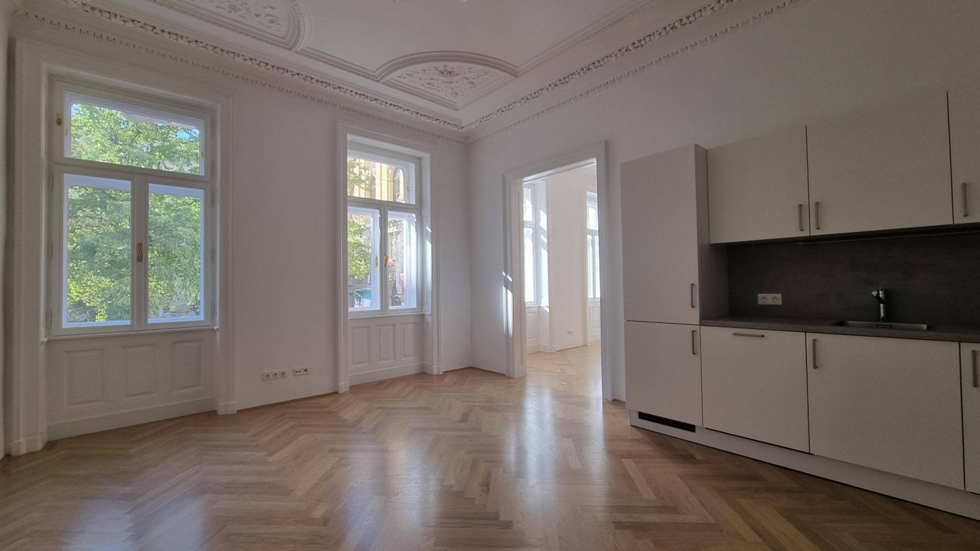 Erstbezug - topsanierter Altbau in der Sechskrügelgasse
