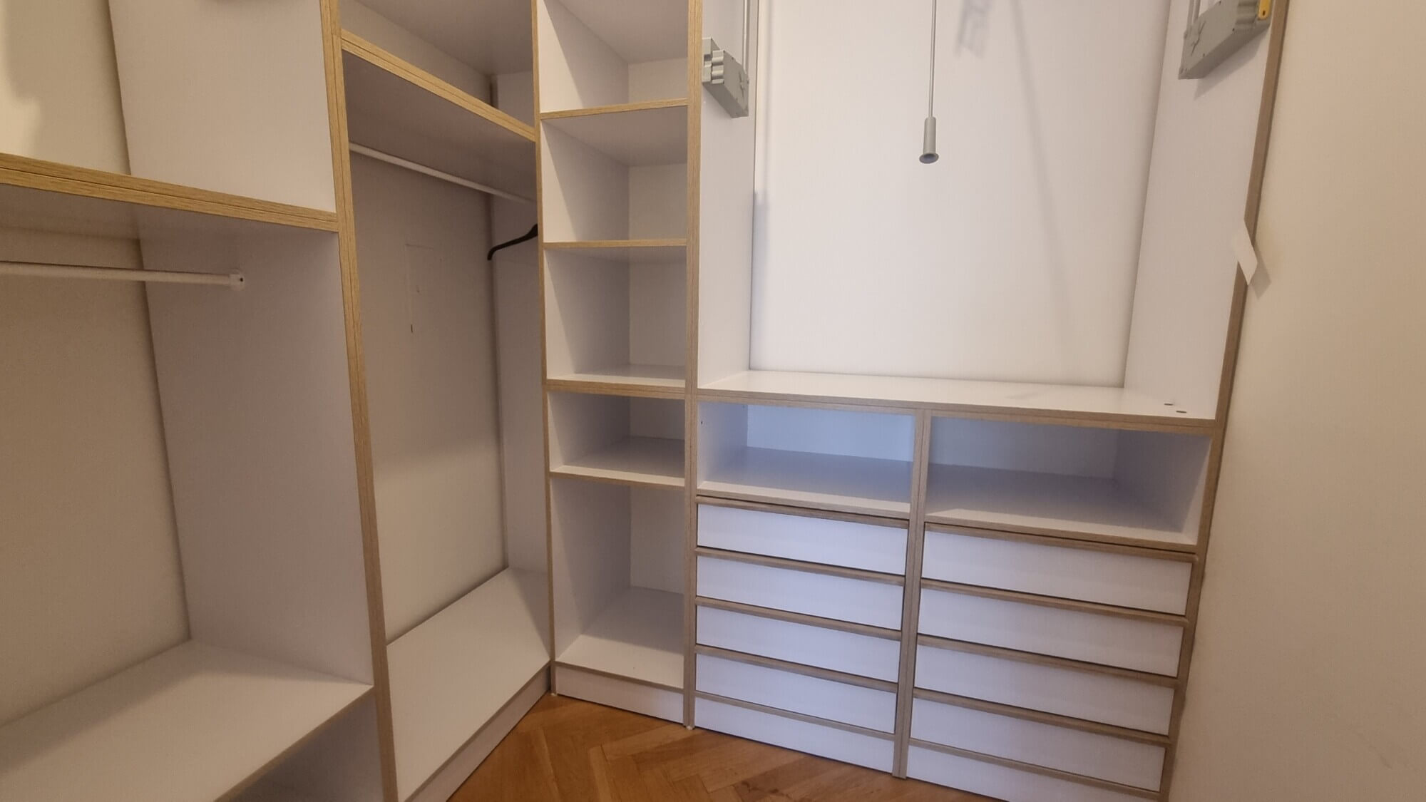 wunderschöne Altbauwohnung - beste Lage - 4.Liftstock