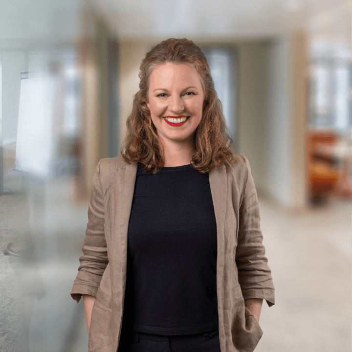 Mag. (FH) 
		Sandra Bock, MSc <br> CIS ImmoZert