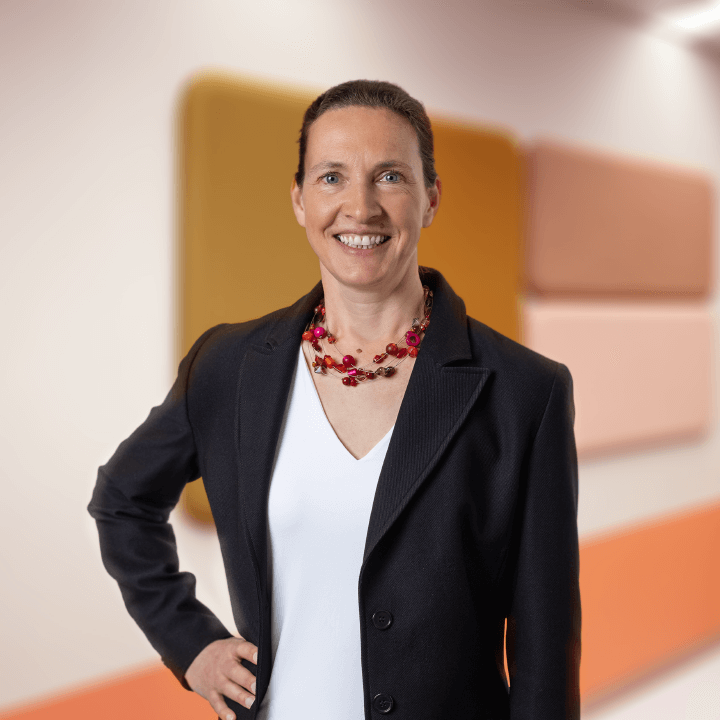 Mag. 
		Theresa Rojko