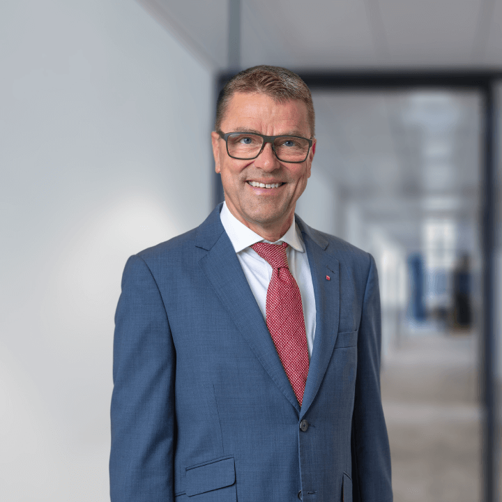 Dipl. Wirt. Ing. (FH) 
		Wolfgang von Poellnitz
