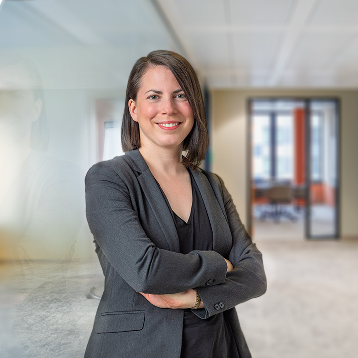 Anna Geher, BSc CIS ImmoZert MRICS