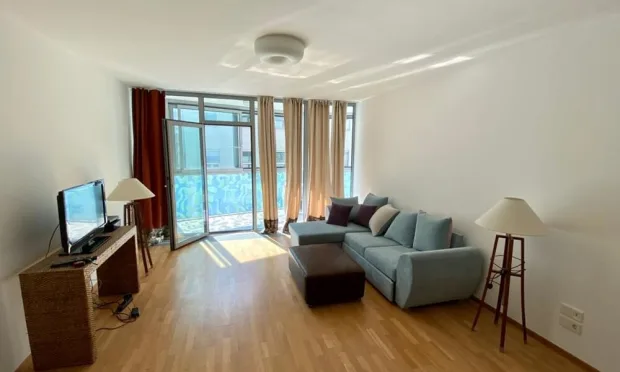 8,000 m² park-like complex – top-design new build in Toskanahof – fully furnished!