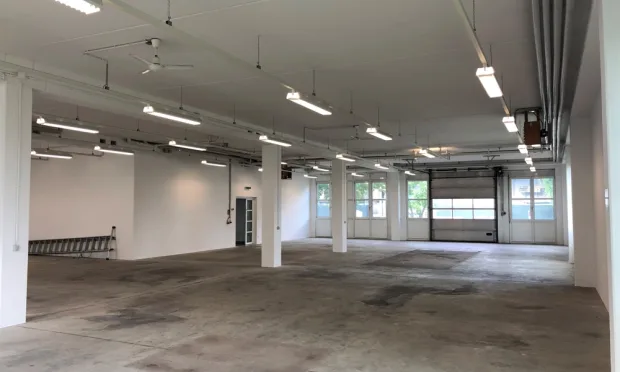 Moderne Lagerflächen an der S1