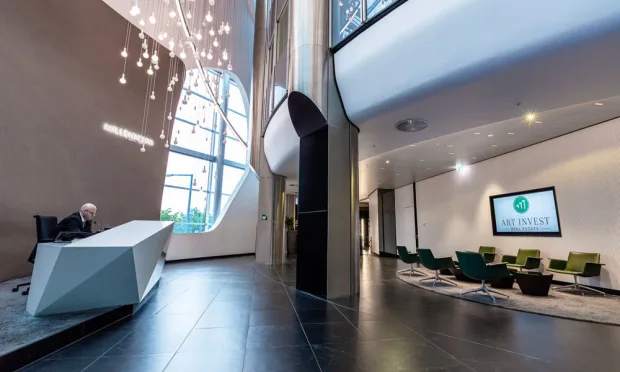 MILLENNIUM TOWER - Moderne Büros mit Weitblick