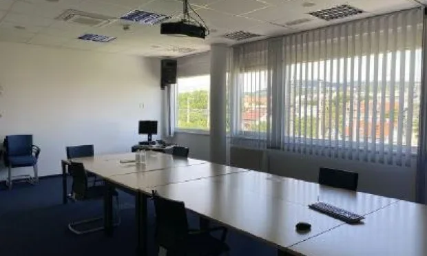 Markantes Bürohaus im Westen Wiens