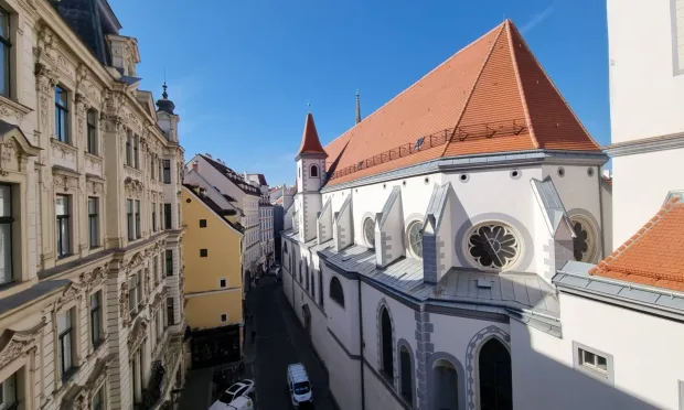 wunderschöne Altbauwohnung - beste Lage - 4.Liftstock